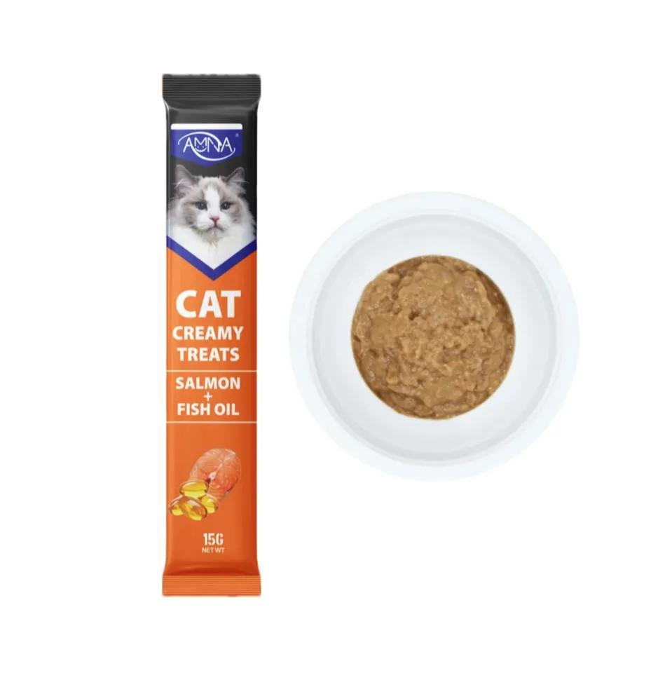 Kitten food with added probiotics and goat milk powder